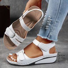 Célina Trendy Orthopaedic Sandal - White