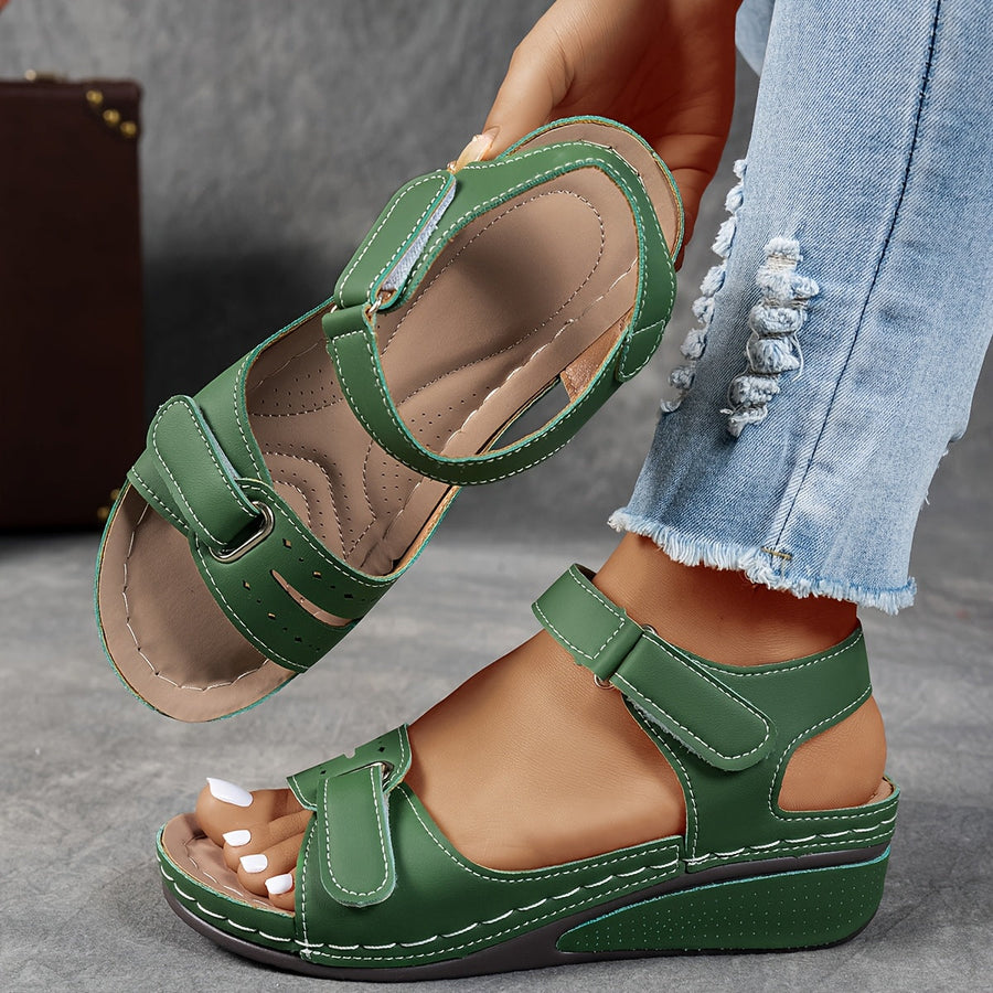 Célina Trendy Orthopaedic Sandal - Green